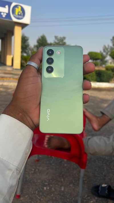 Vivo Y100