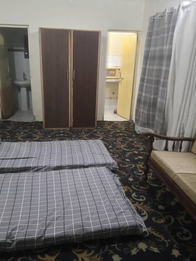 Boys Hostel Room for rent. . . Contact 03217000652