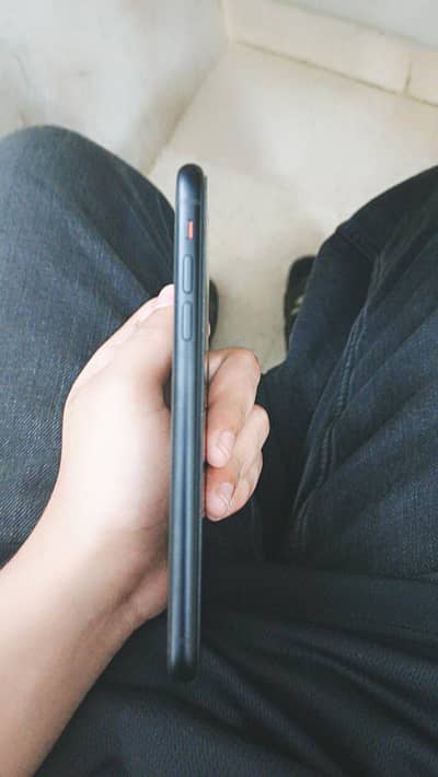 Apple iPhone XR