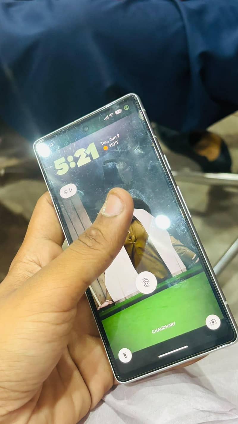 Google Pixel 7a 5