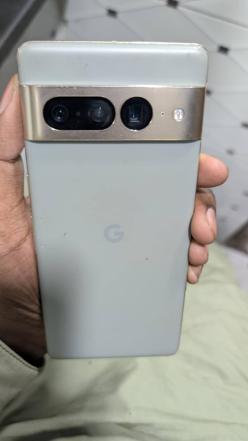Google Pixel 7 Pro 0