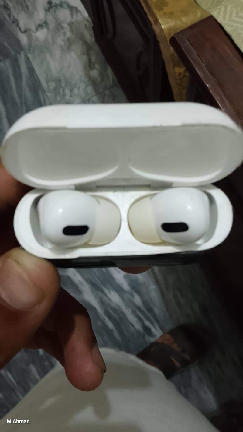 Earphone 1