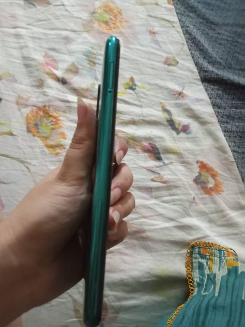 Tecno CAMON 15 4