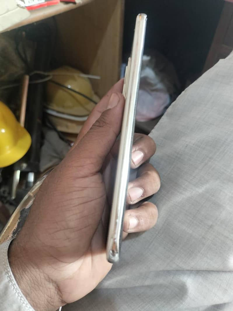 Tecno 0