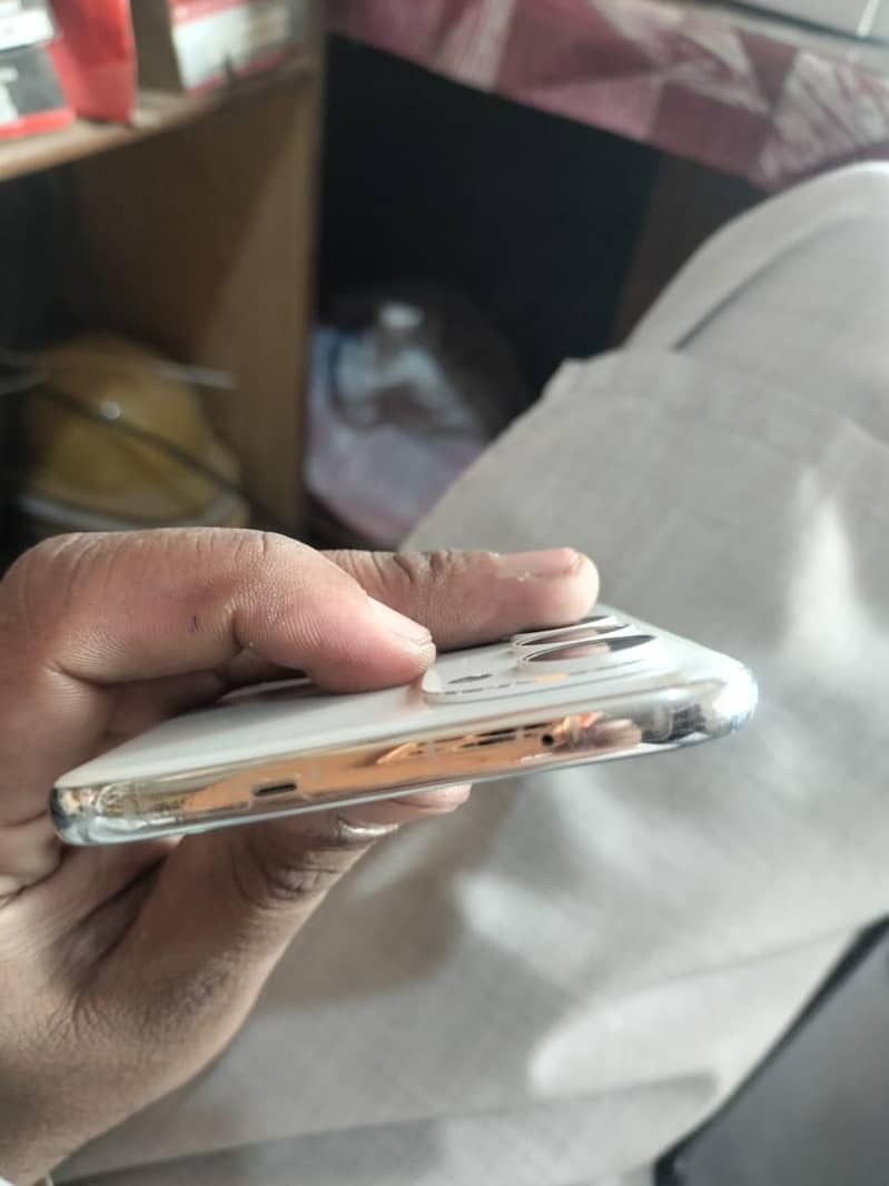Tecno 2