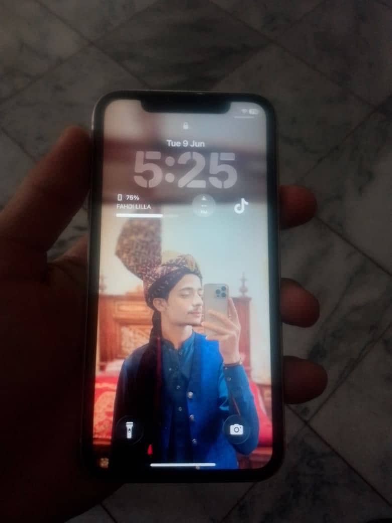 Apple iPhone 11 1