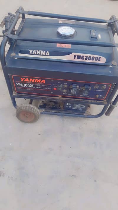 YANMA YM3000E Petrol Generator 2800W | Good Condition
