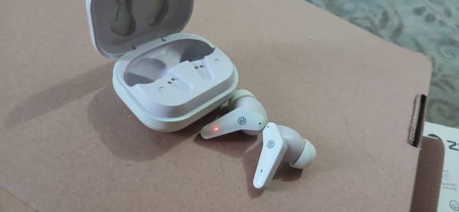 Zero Gravity Airbuds
