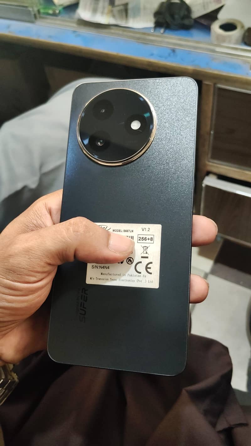 Itel S24 1