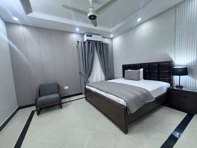 3200 Sqft Triple Storey House For Rent