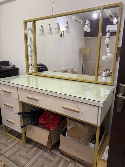 Makeup table