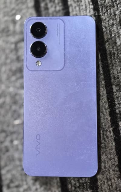 Vivo y17 s