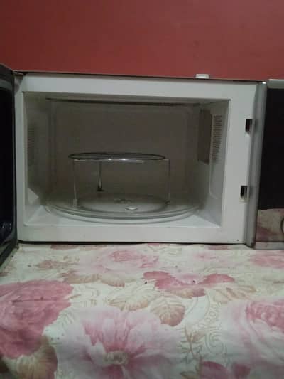 Dawlance microwave