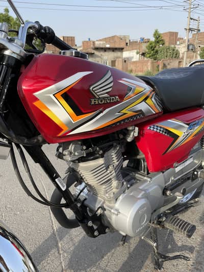 Honda 125 2025