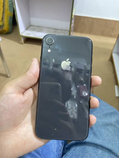 Apple iPhone XR