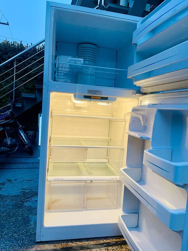 Fridge 12