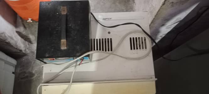 0.75 ton window ac urgent sale