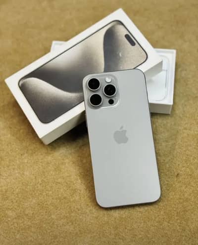 Apple iPhone 15 Pro Max
