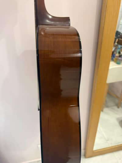 yamaha  guitar F-310