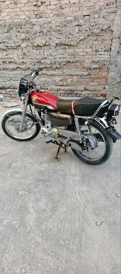 Honda 125 self start special edition