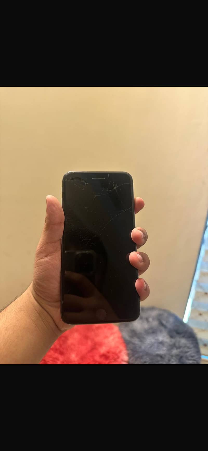 Apple iPhone 8 Plus 0