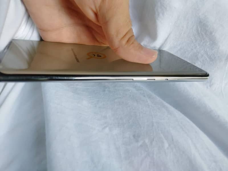Tecno CAMON 40 Pro 2