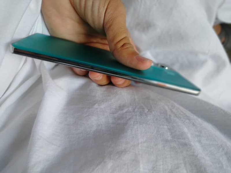 Tecno CAMON 40 Pro 5