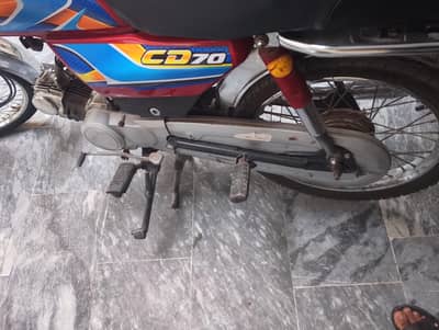 totally tyar krwai ha new hogai ha bike ful sary parts new dalway hn