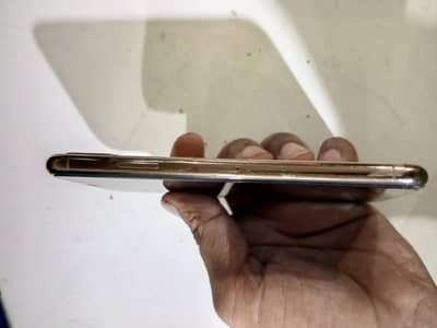 Apple iPhone XS