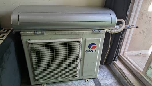 1.5 Ton Gree Split AC