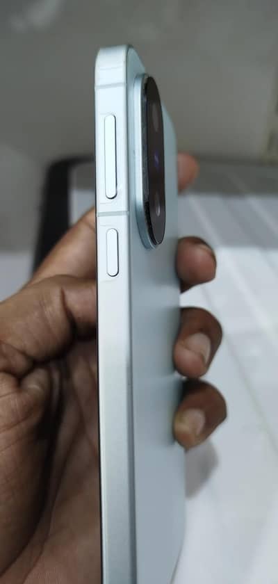 Vivo X200fe . 512/12+12 gb. fast charging 90w