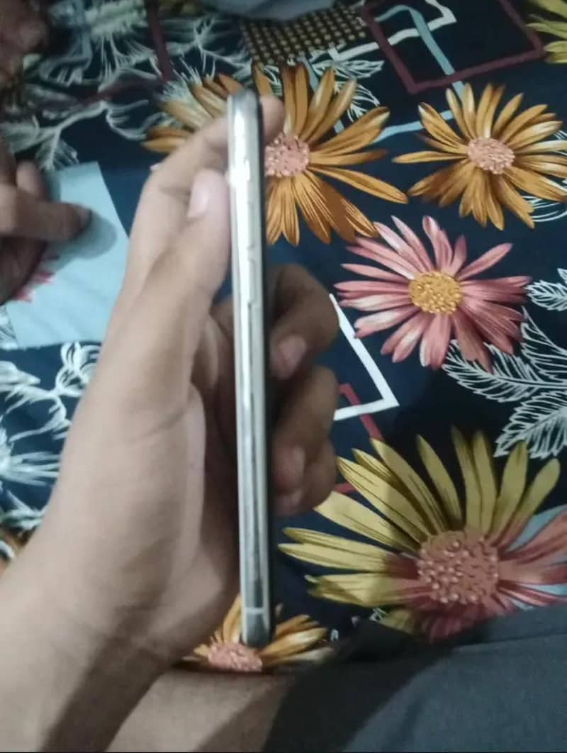 Apple iPhone X 1