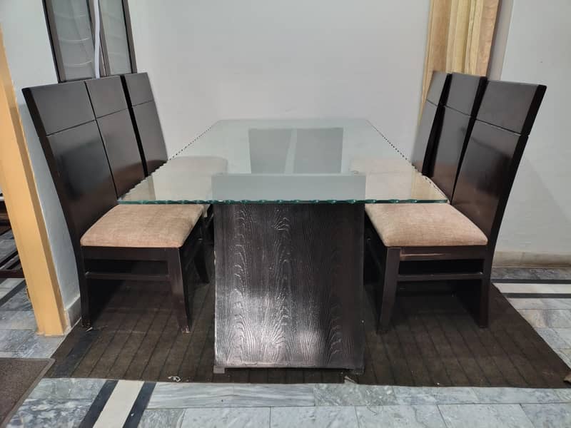 Dinning Table Set 0