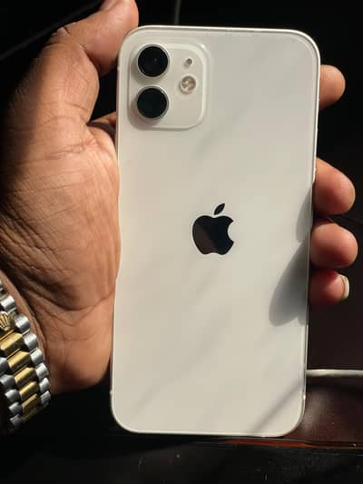 Apple iPhone 12