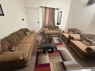 7 seater Sofa Set with Center Table in excellent condition