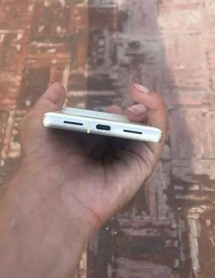 Google Pixel 7 3