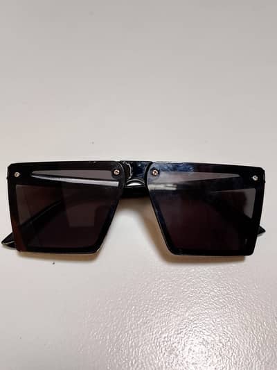 Kids glasses black delivery available
