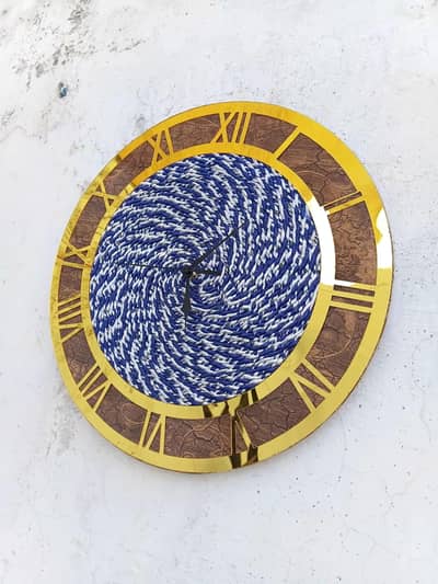 hand mad wall clock