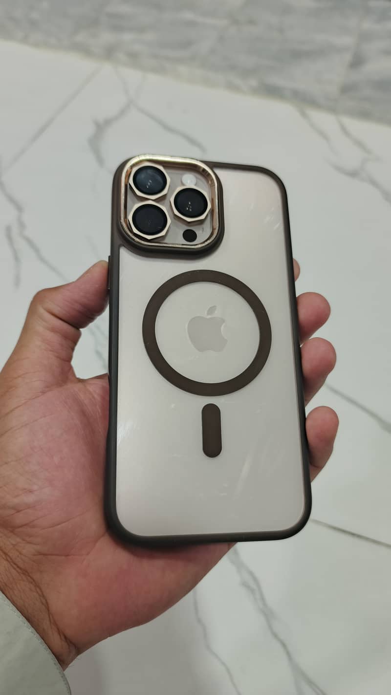 iPhone 16 Pro Max 0