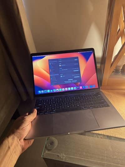 Macbook Pro 2017 Touch Bar