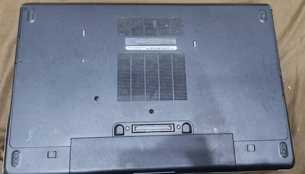 Dell E6540 1