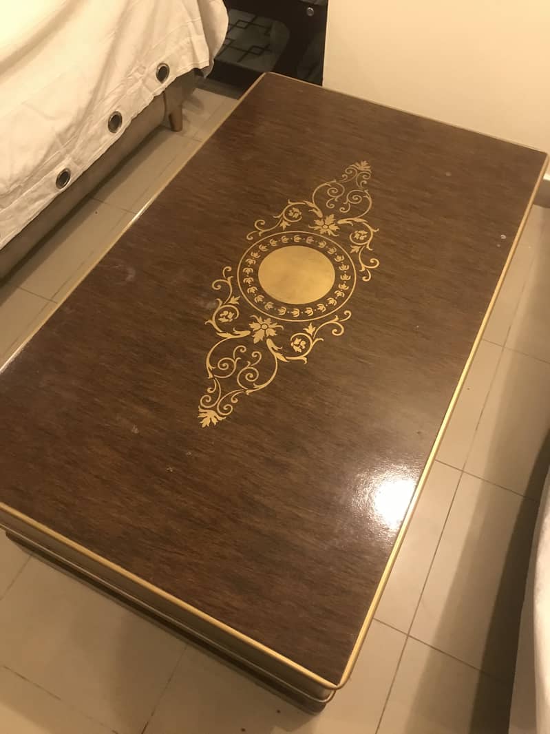 Interwood coffee table 0