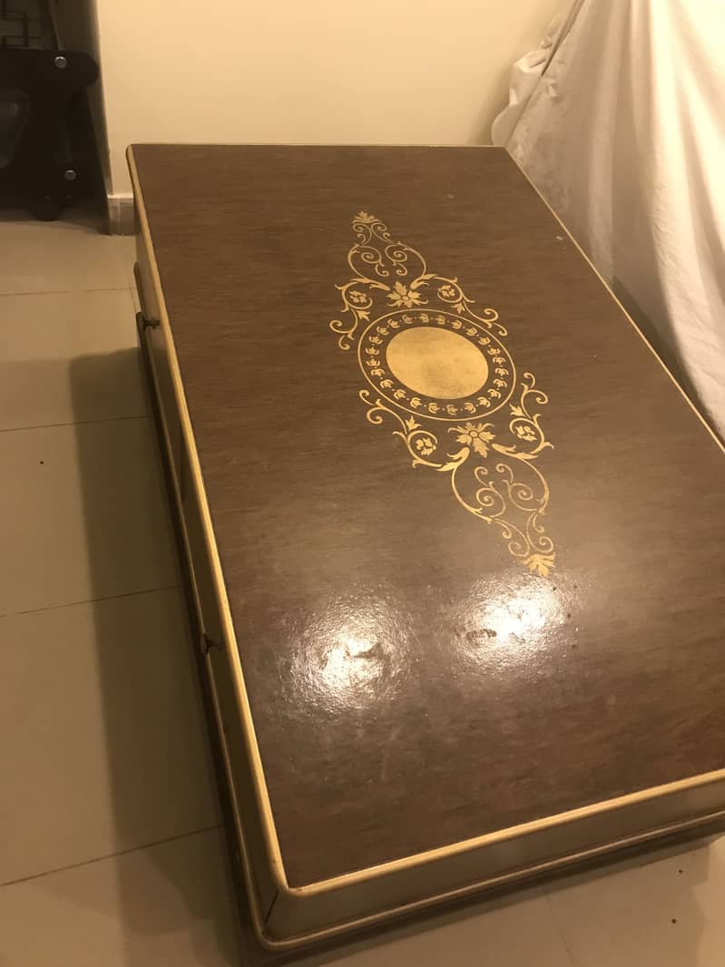 Interwood coffee table 1