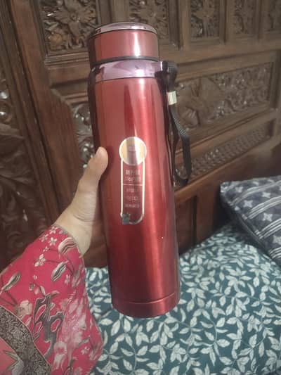 Cold and warm bottle only used 3 to 4 time urgent sale