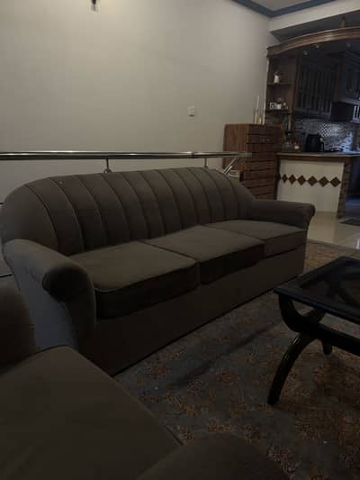 5 seater Sofa set in trendy color and affordable price.