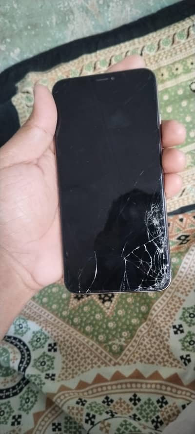 iPhone XS Max icloud bhoolgyaa 03053372873