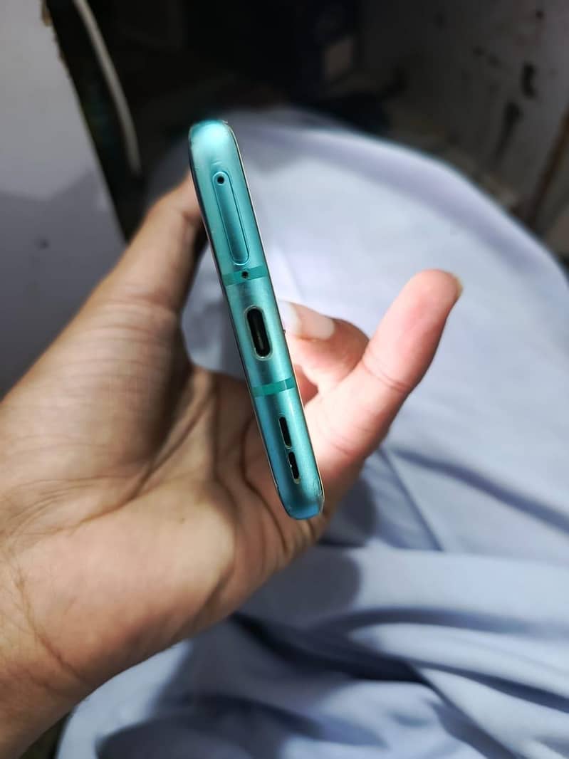 One Plus 8 Pro 4