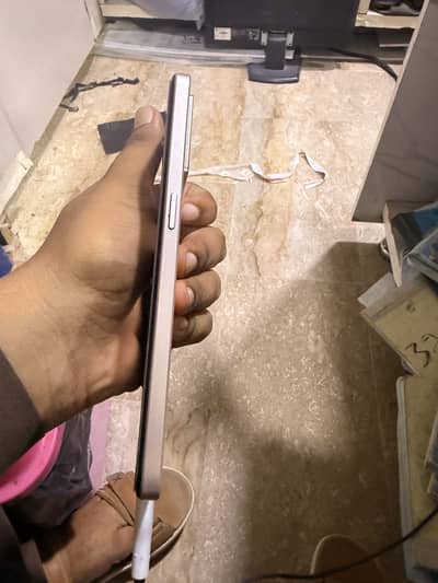 OPPO F21 Pro