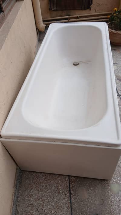Bath Tub Sale