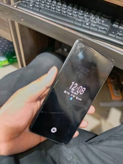 Tecno CAMON 30